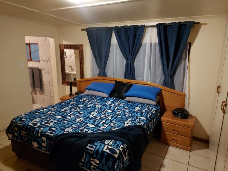 5 Bedroom Property for Sale in Koekenaap Western Cape